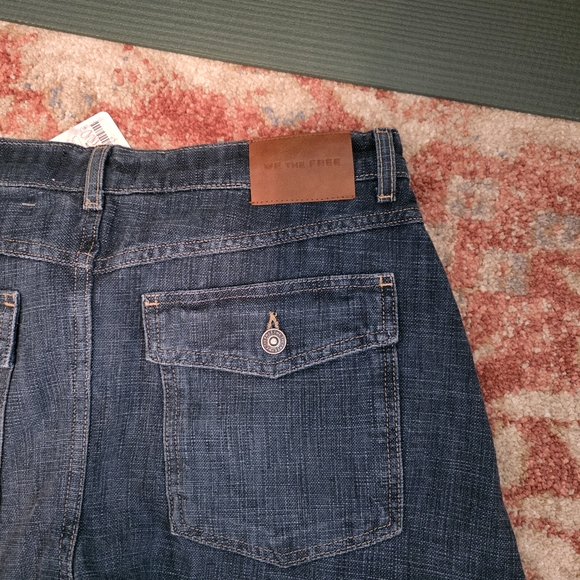 We The Free Women's Dark Blue Boyfriend Jeans - Picture 3 of 5